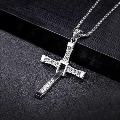 Collar cruz de acero inoxidable