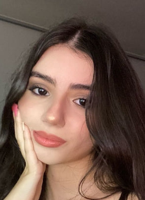 <em>Alejandra S.</em>